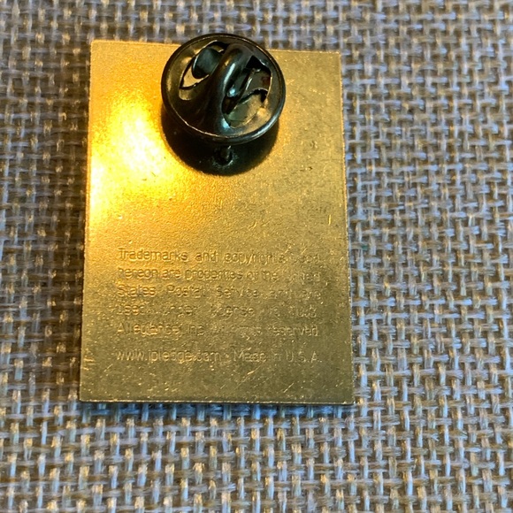 Old Man of The Mountain Franconia Notch, bicentennial pin, White Mountains - Picture 5 of 6